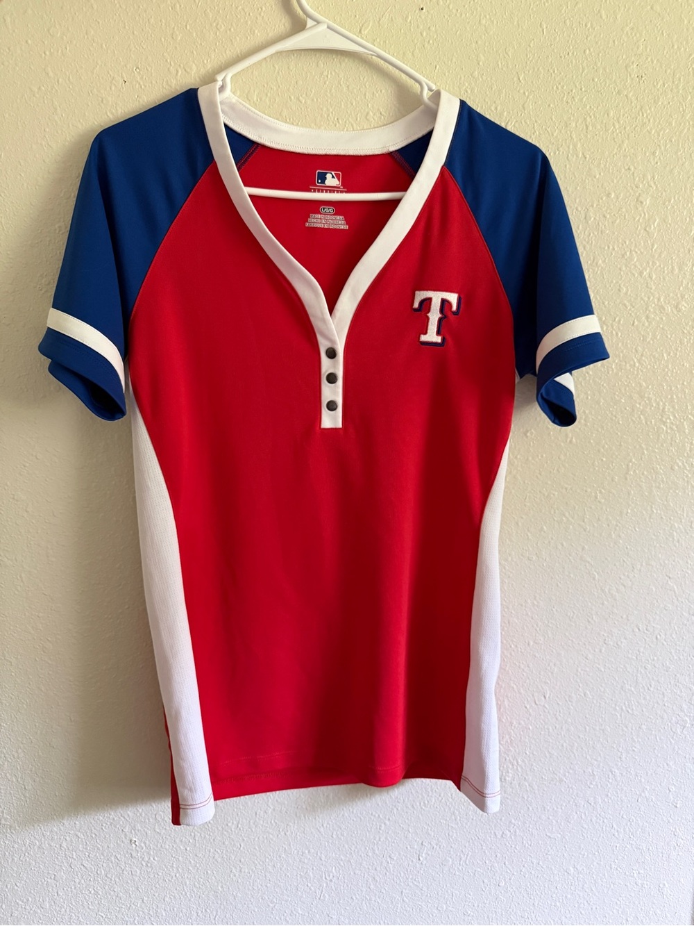 MLB Texas Rangers women’s v-neck shirt in red, white, and blue color-blocking